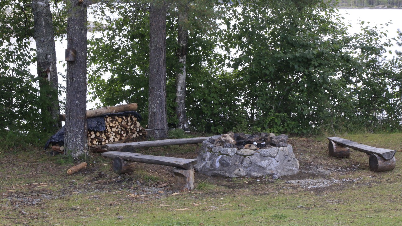 Photo of Outdoor in Hunge