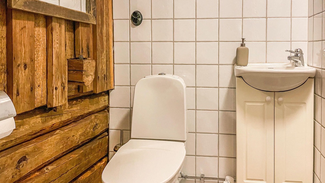 Photo of Bathroom in Arjang
