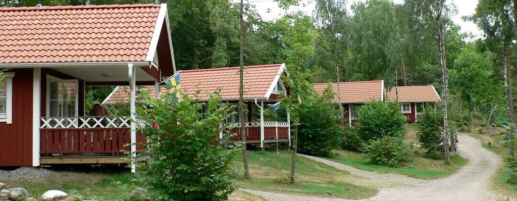 Photo of Buildings in Brakne-Hoby