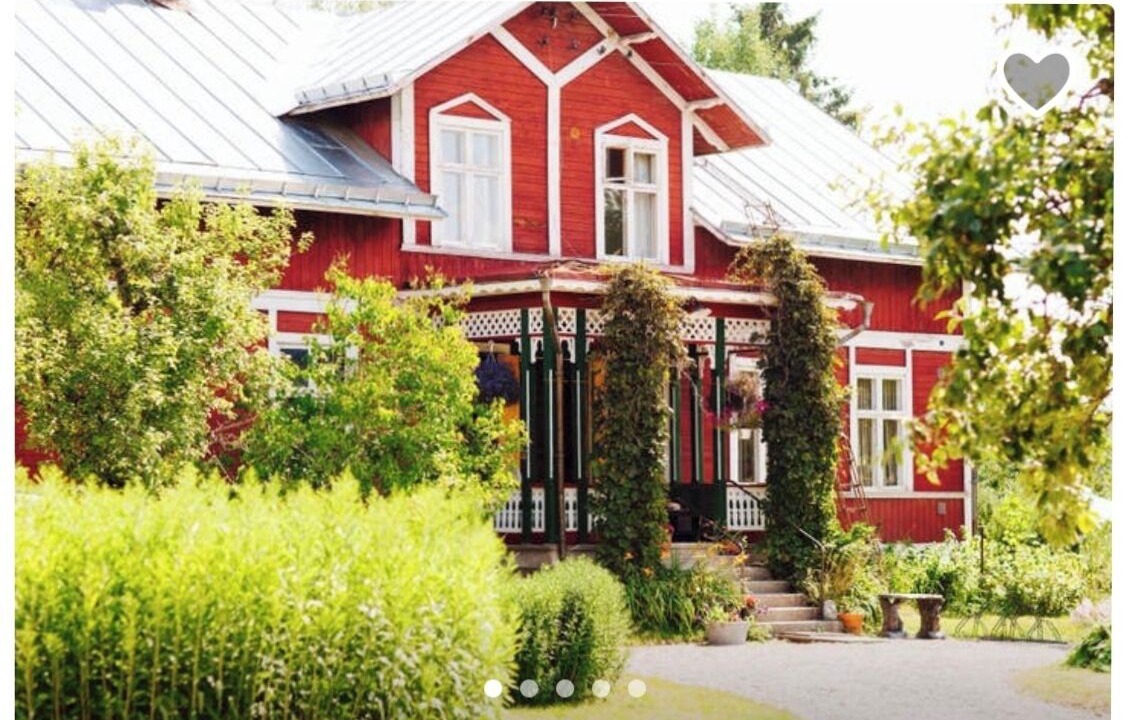 Photo of Others in Avesta