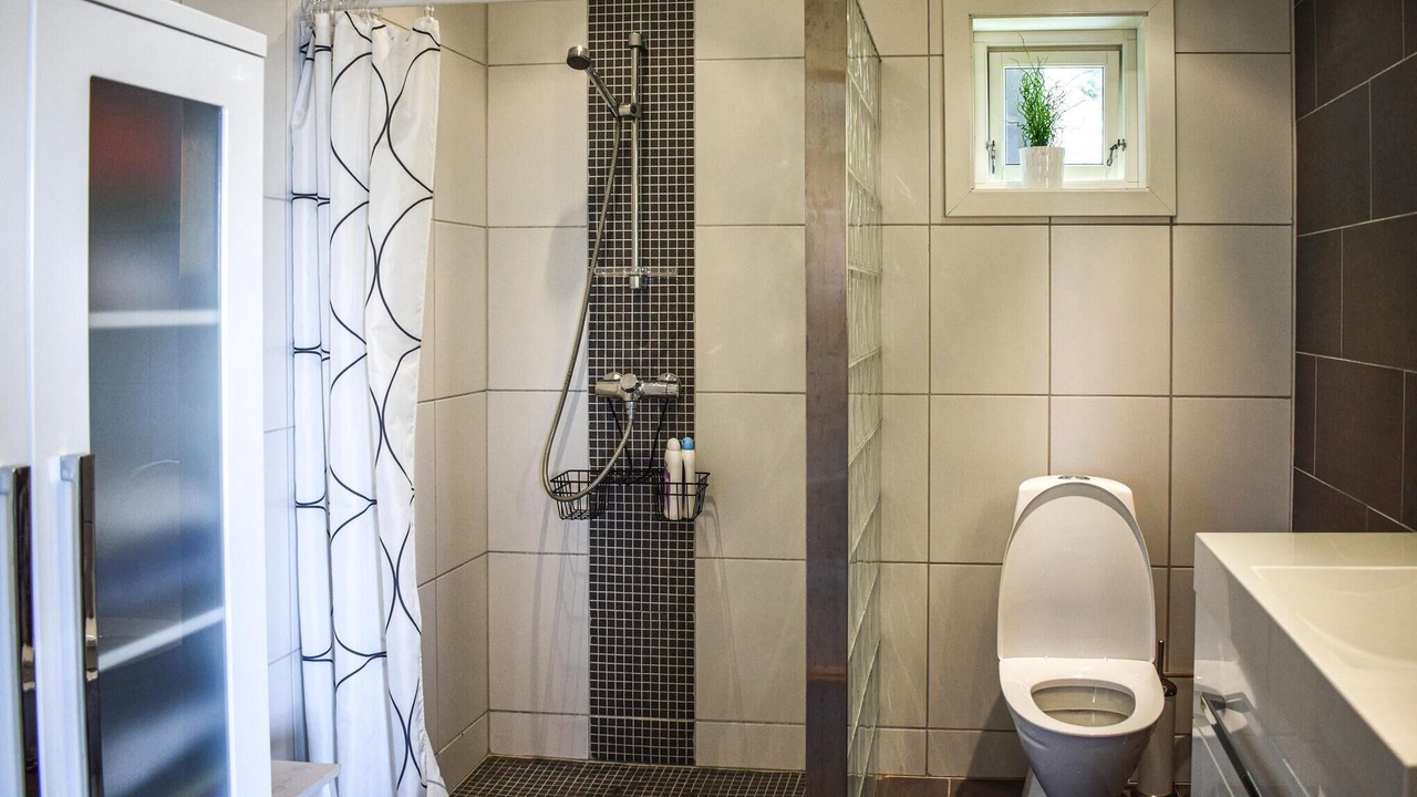 Photo of Bathroom in Flora Municipality