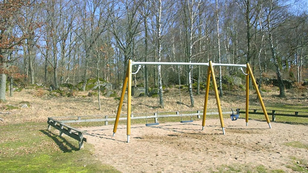 Photo of Others in Brakne-Hoby