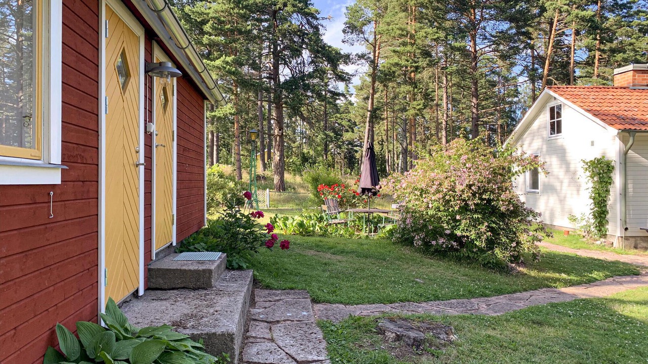 Photo of Outdoor in Mon