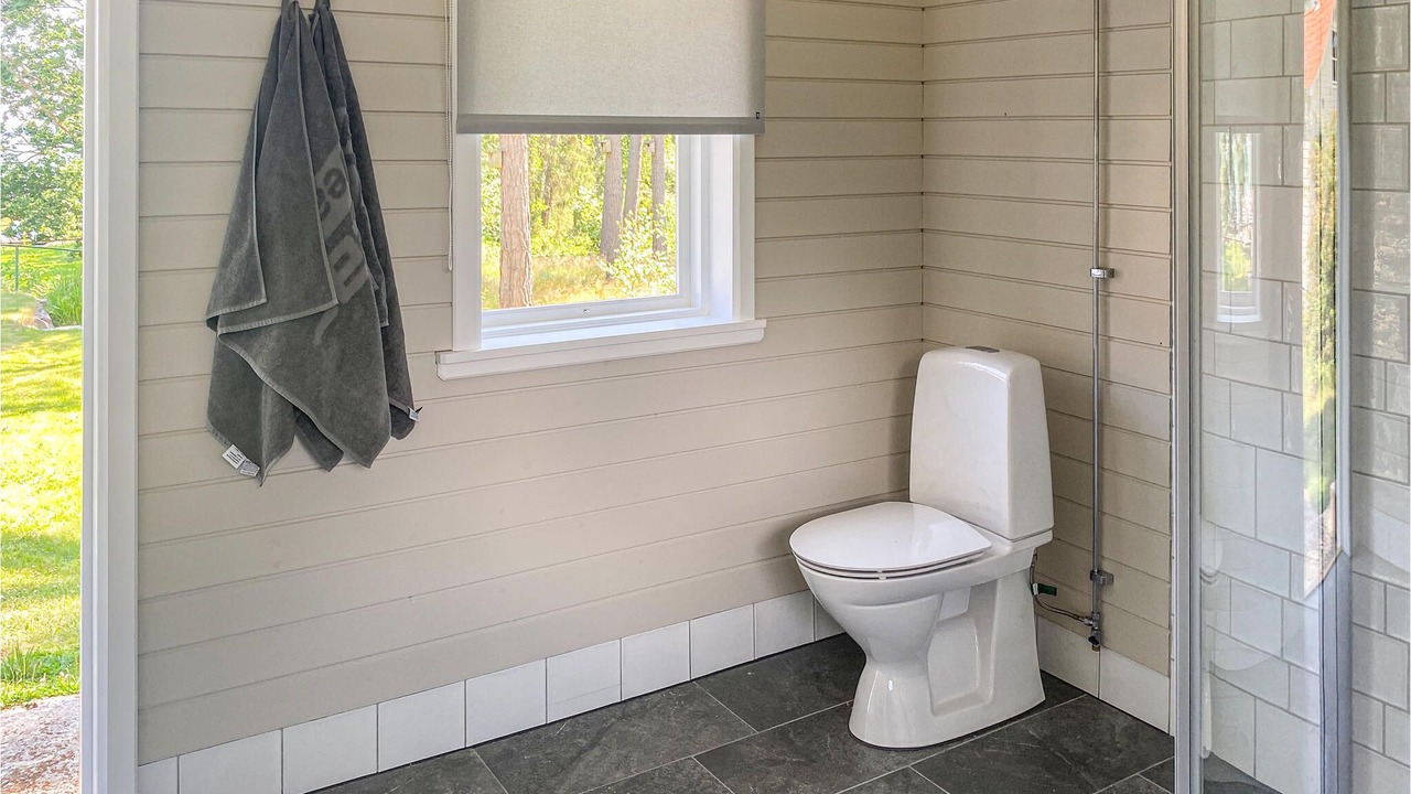 Photo of Bathroom in Mon