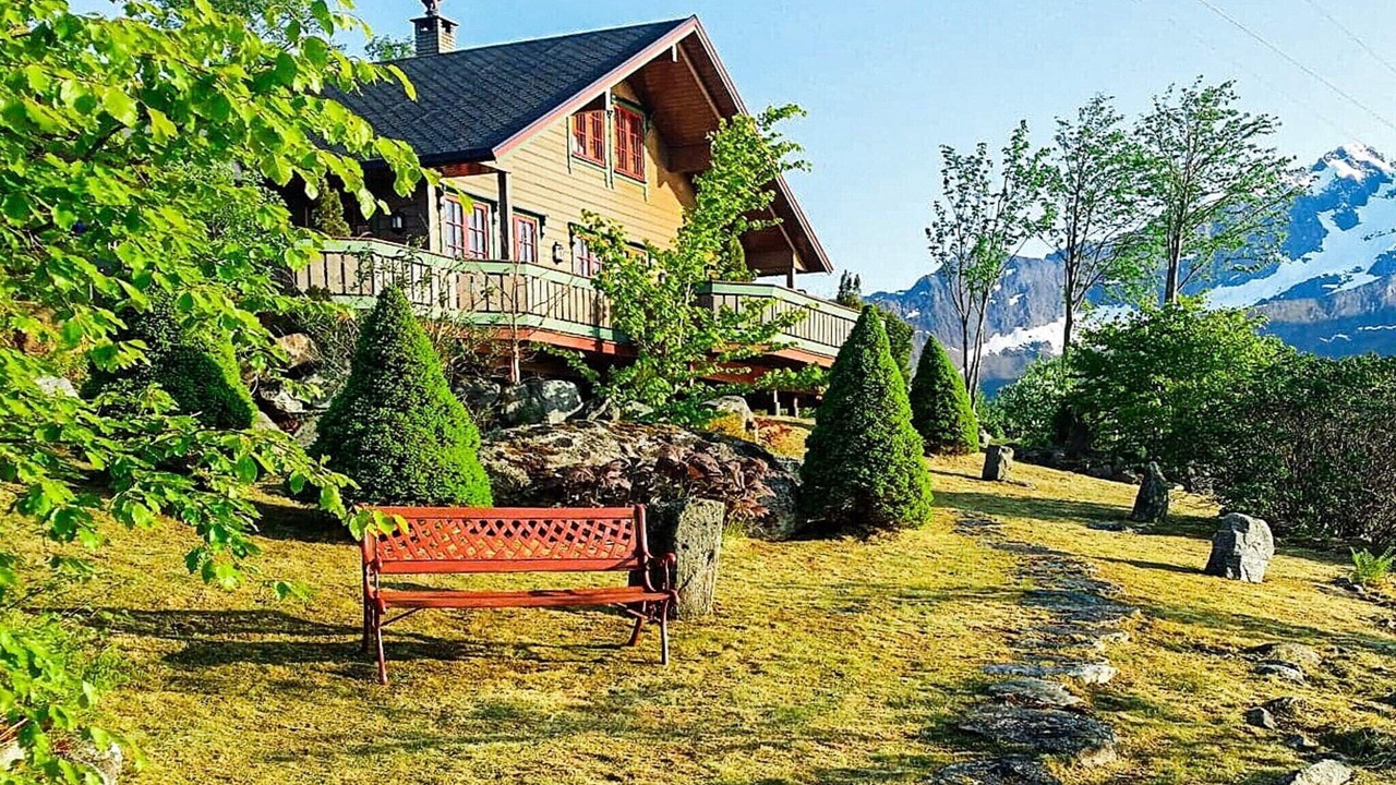 Photo of Outdoor in Hundeidvik