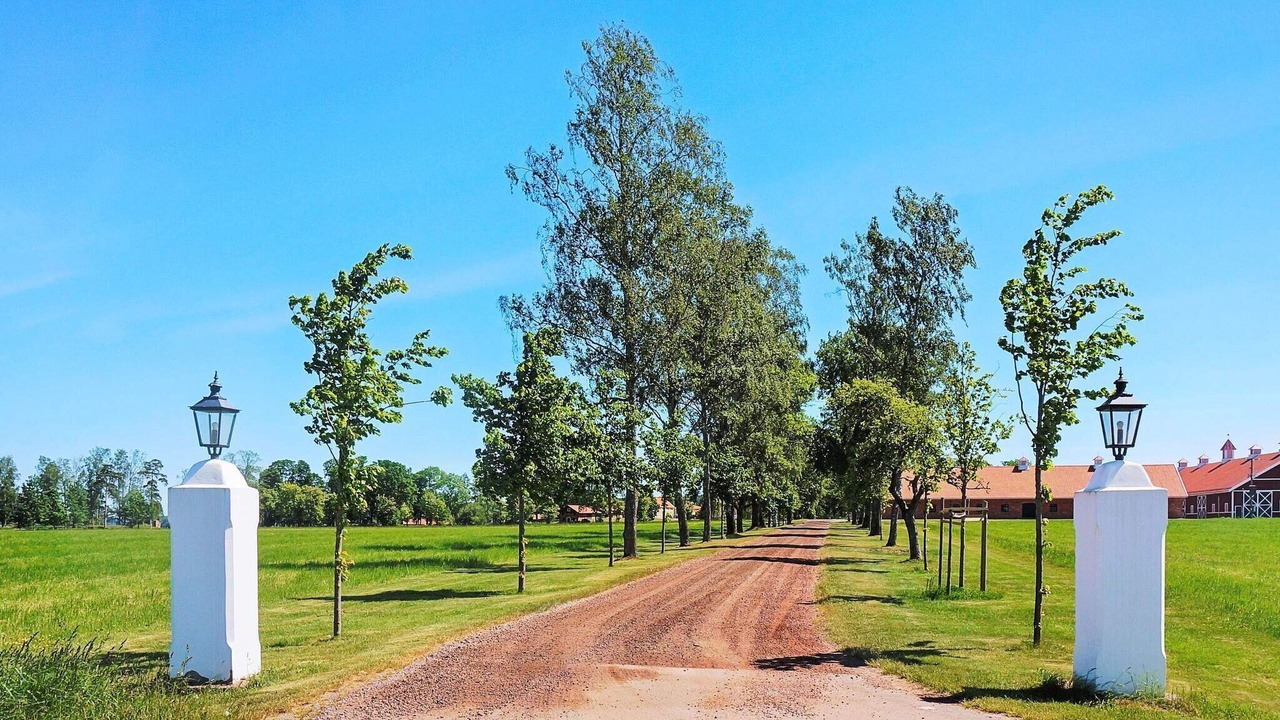 Photo of Outdoor in Hova