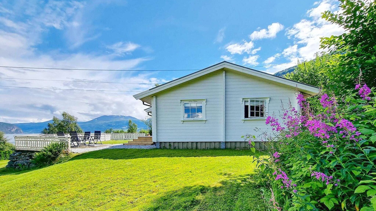 Photo of Outdoor in Stryn