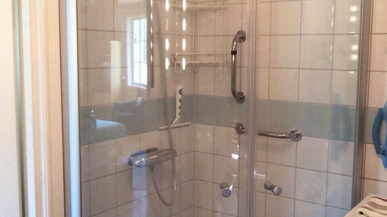 Photo of Bathroom in Laxa Municipality