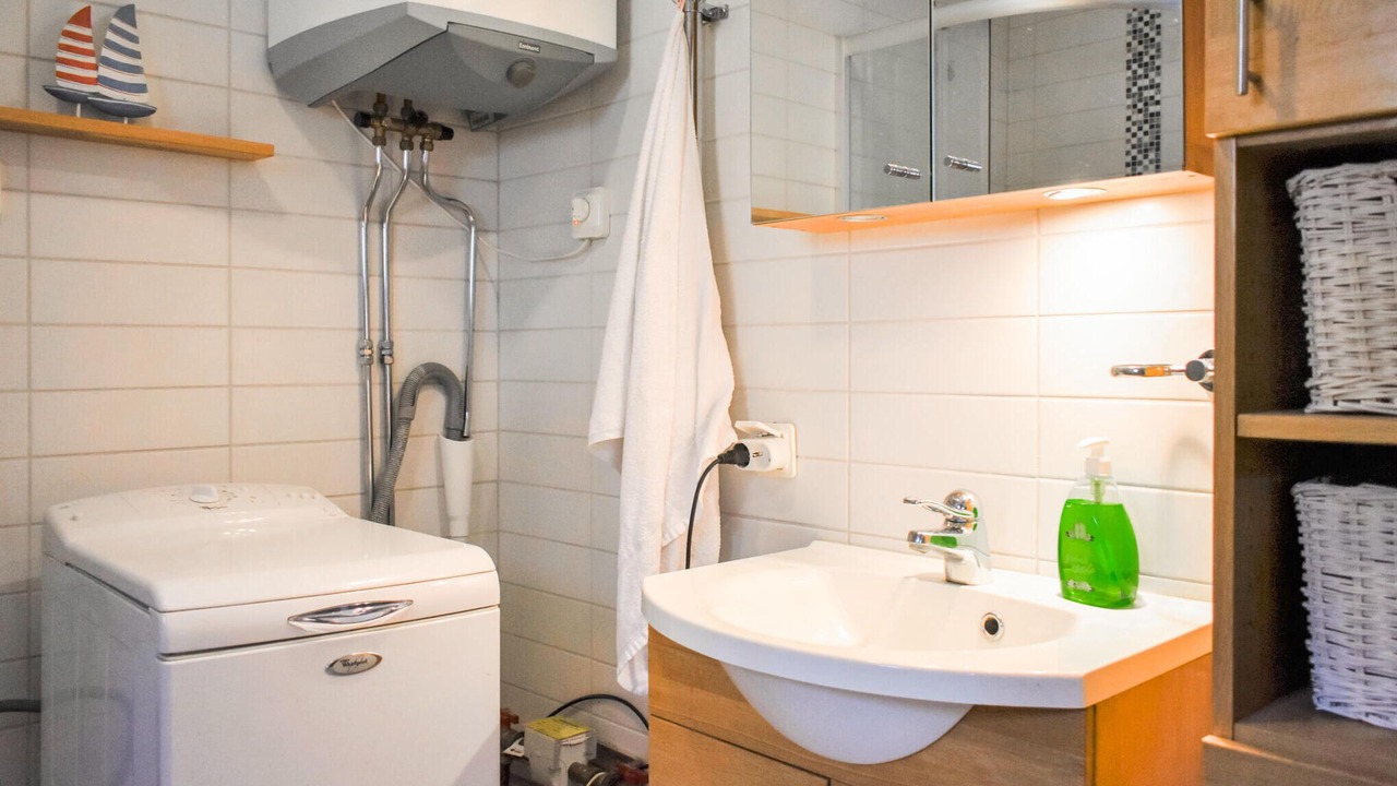 Photo of Bathroom in Hoor