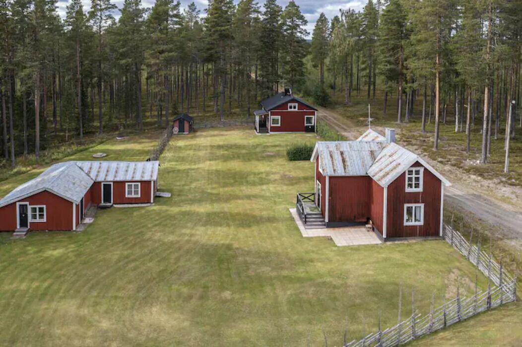 Photo of Outdoor in Bastutrask