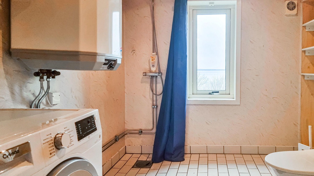 Photo of Bathroom in Odeshog Municipality