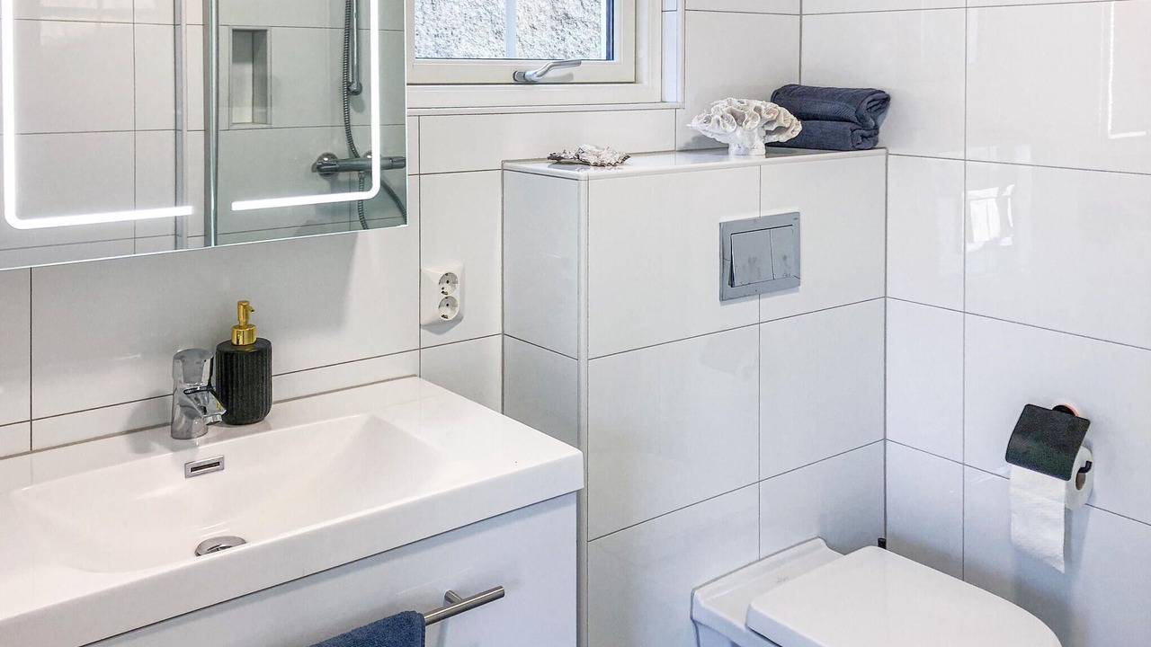 Photo of Bathroom in Lyngdal