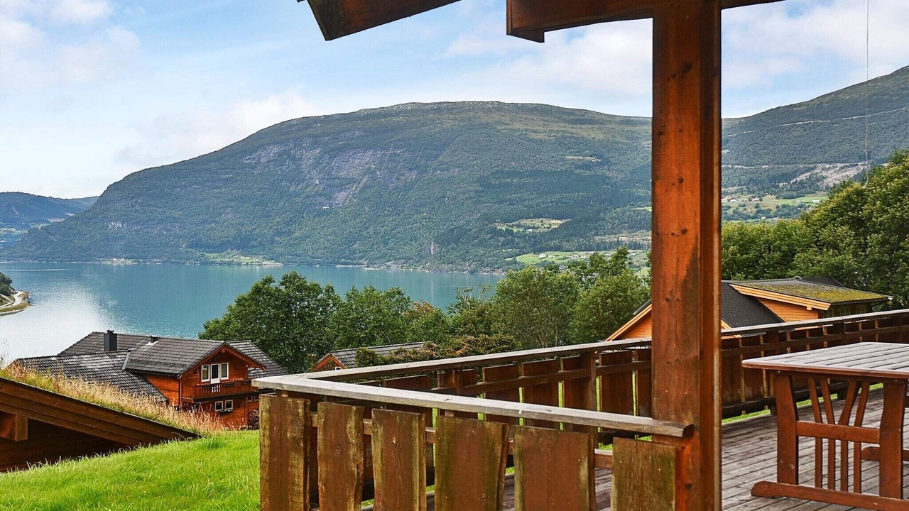 Photo of Outdoor in Olden