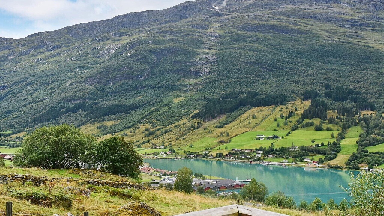 Photo of Outdoor in Olden