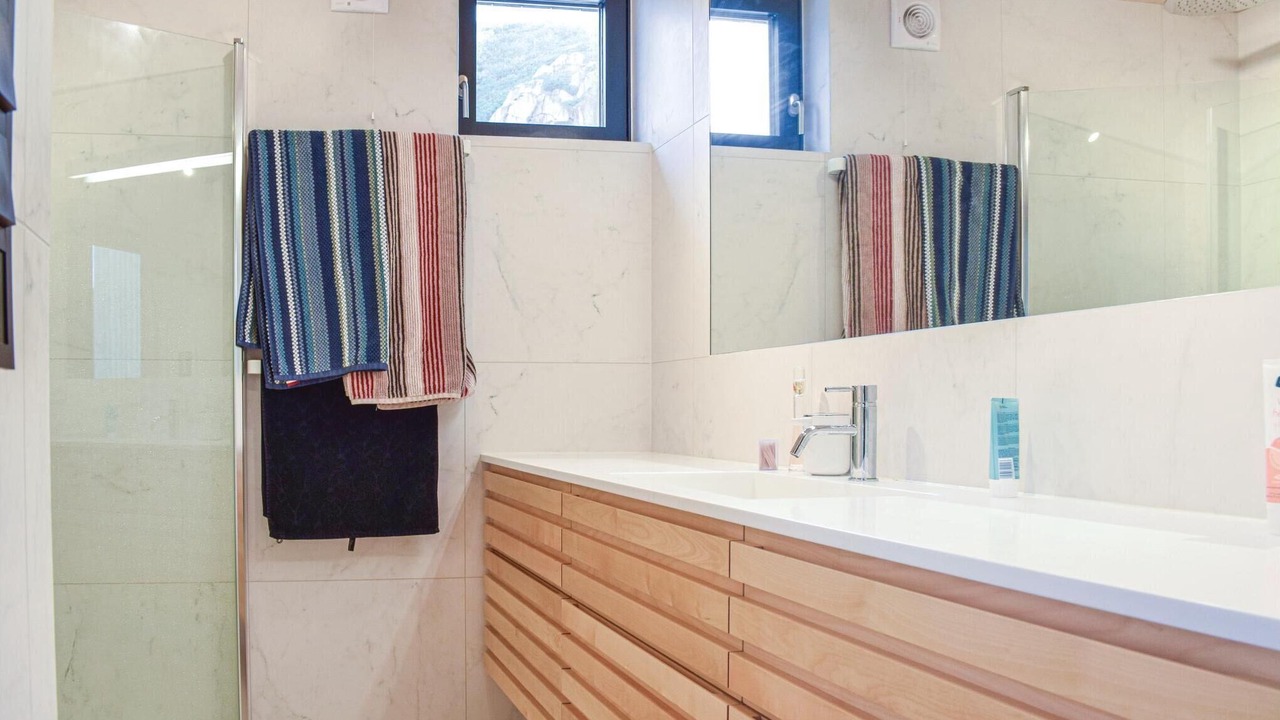 Photo of Bathroom in Lyngdal