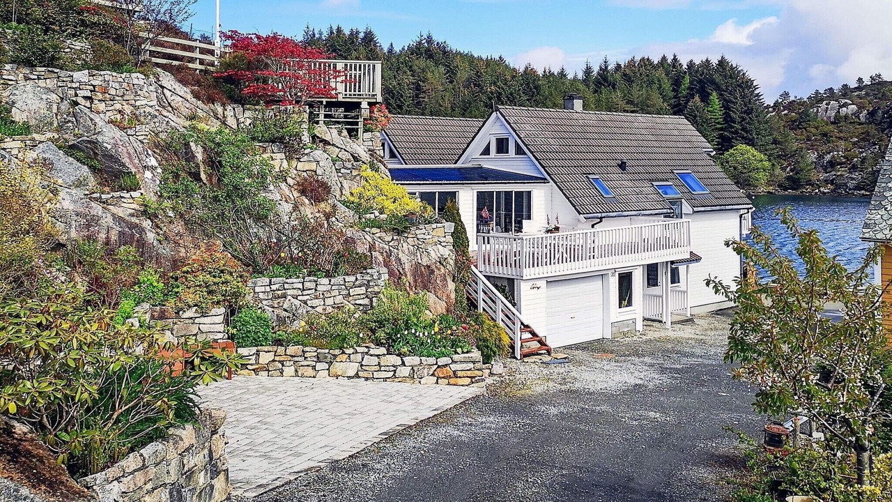 Photo of Outdoor in Bomlo