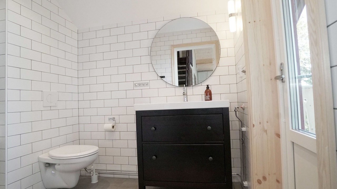 Photo of Bathroom in Jarvso