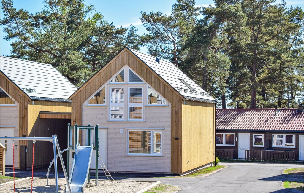 Photo of Buildings in Ny Hellesund