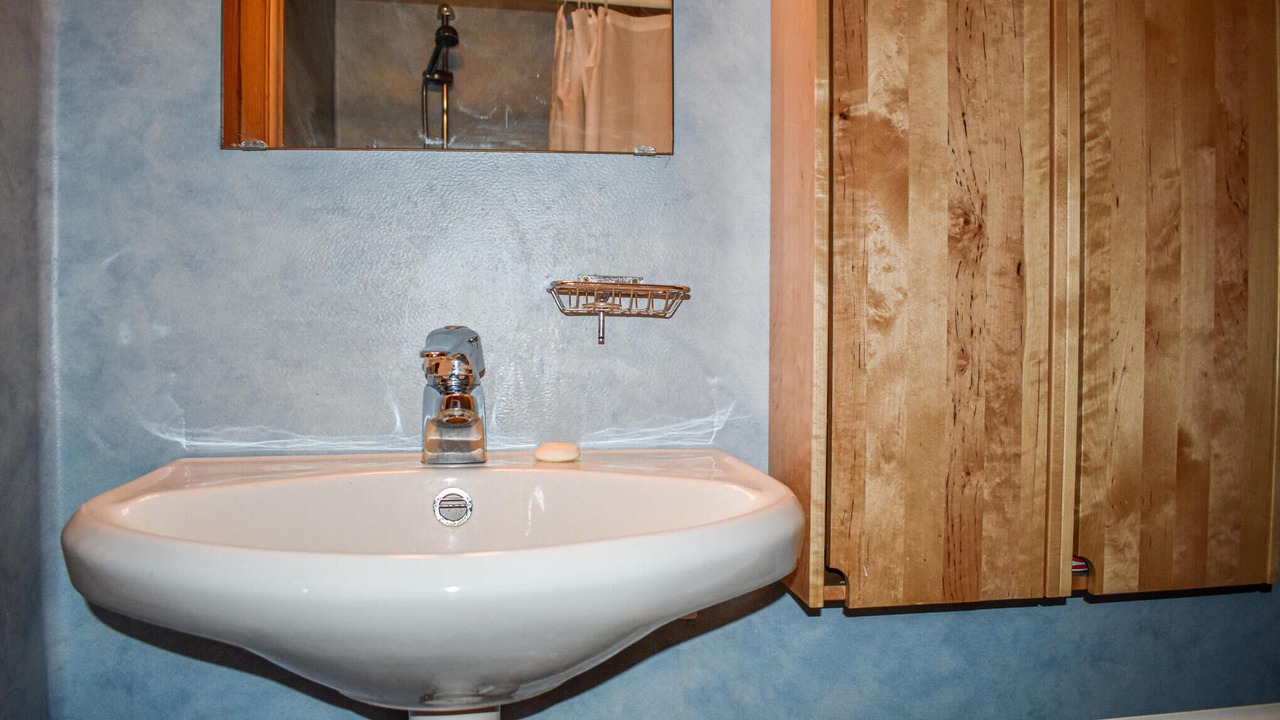 Photo of Bathroom in Odeshog Municipality