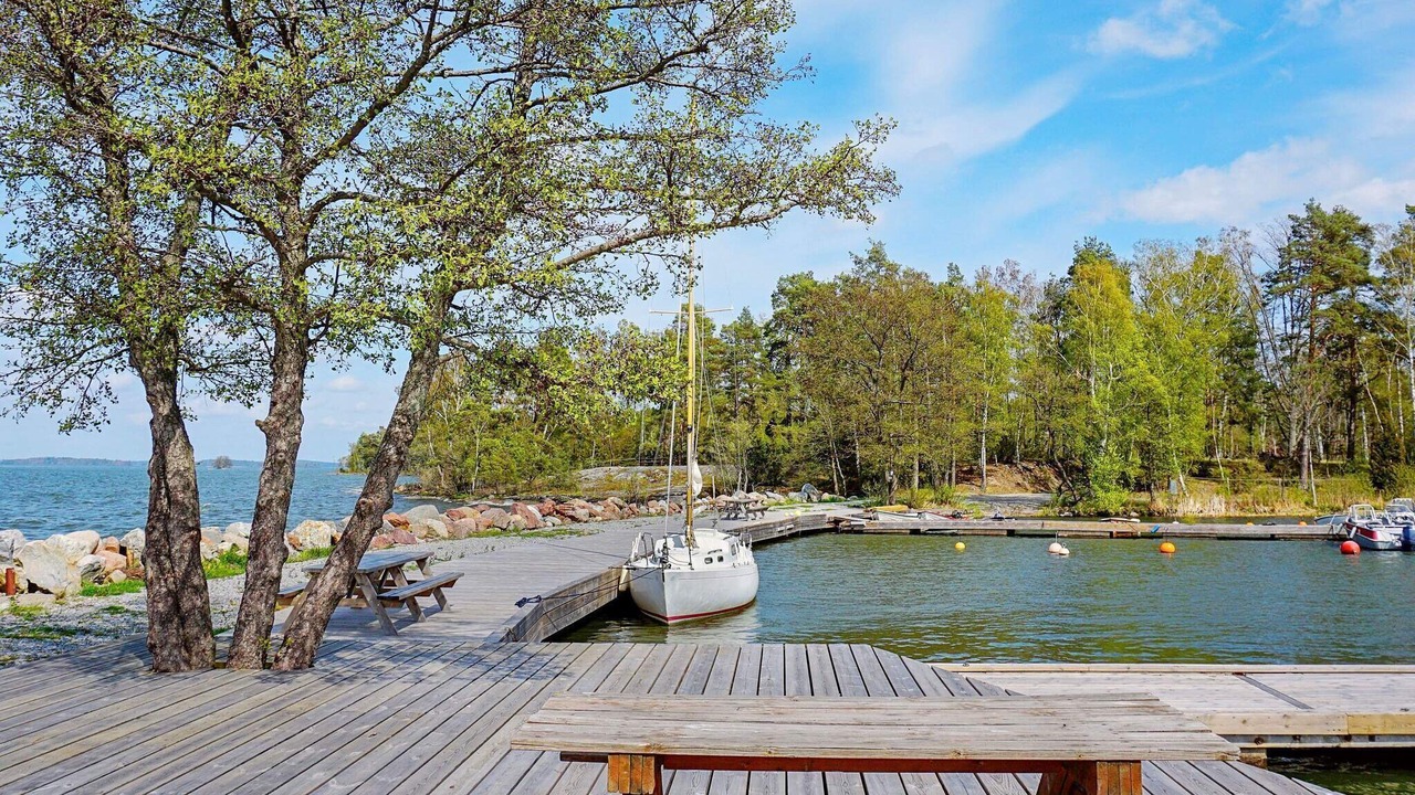 Photo of Outdoor in Adelso