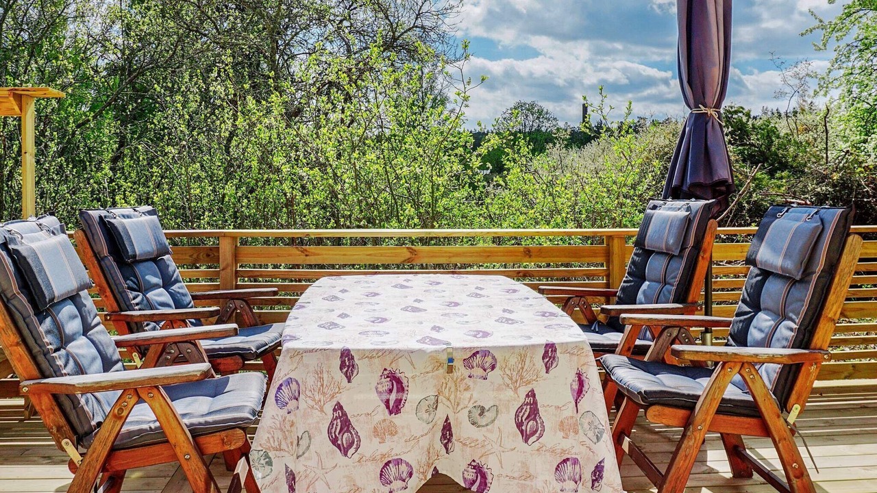 Photo of Outdoor in Adelso