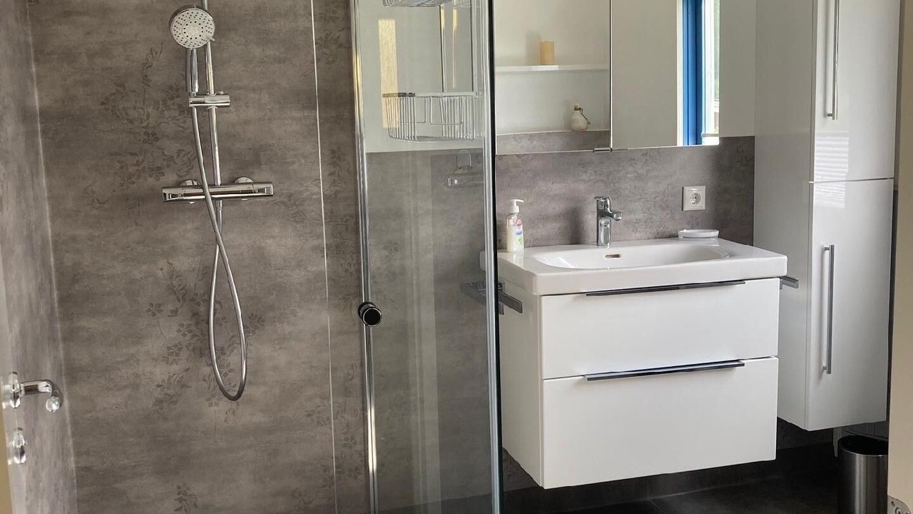 Photo of Bathroom in Tibro