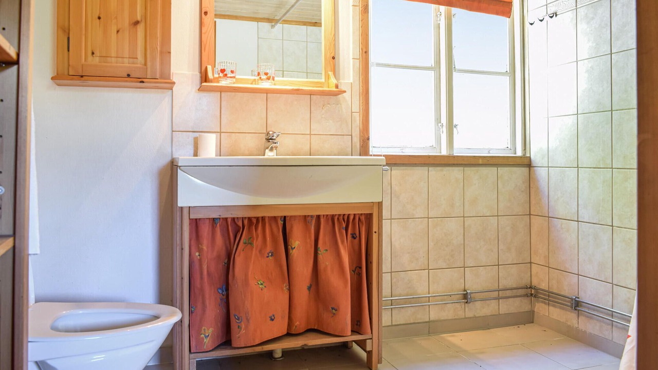 Photo of Bathroom in Jamshog
