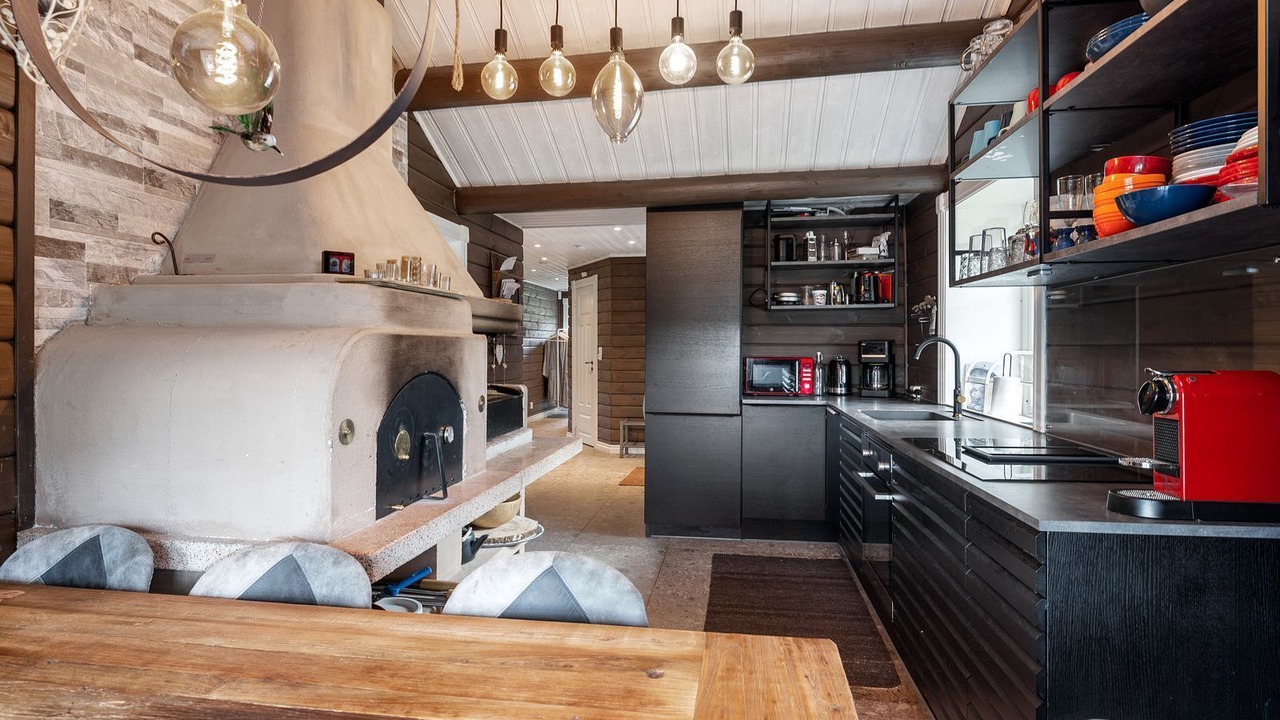 Photo of Kitchen in B