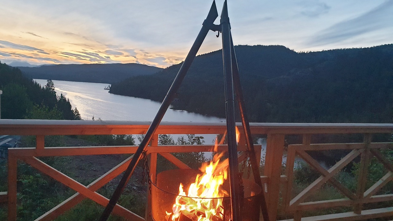 Photo of Outdoor in B