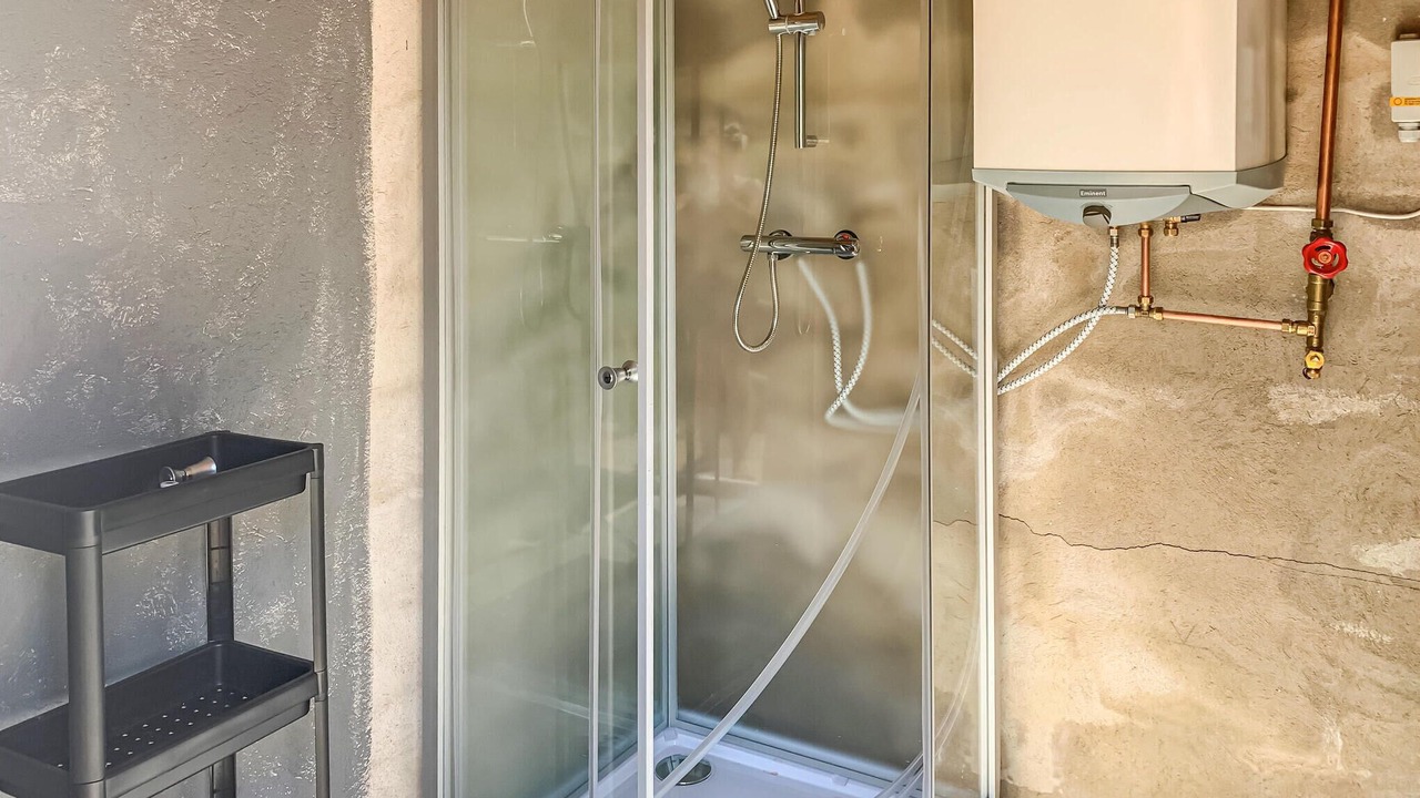 Photo of Bathroom in Overbyn