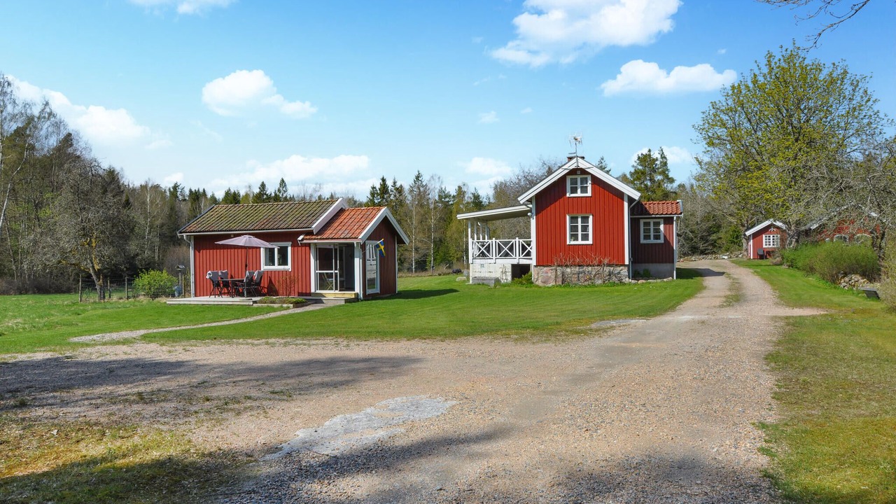 Photo of Others in Stillingson