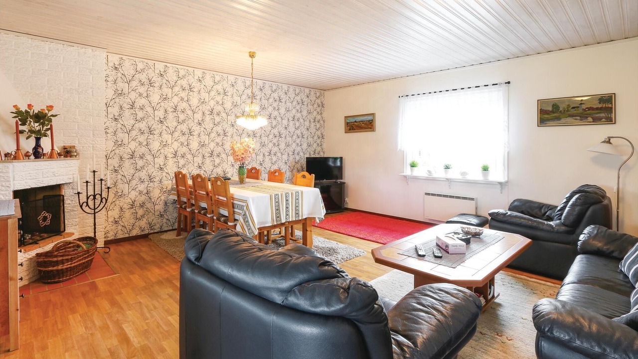 Photo of Bedroom in Hallevik
