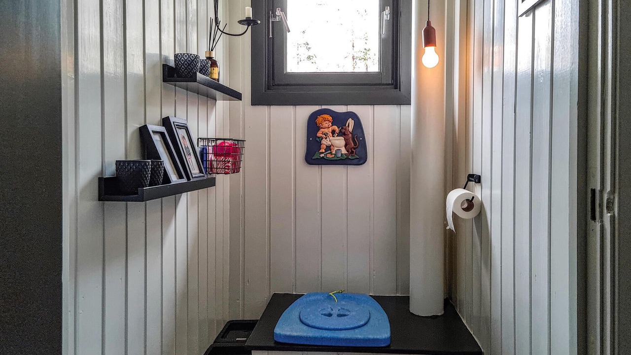 Photo of Bathroom in Iveland Municipality