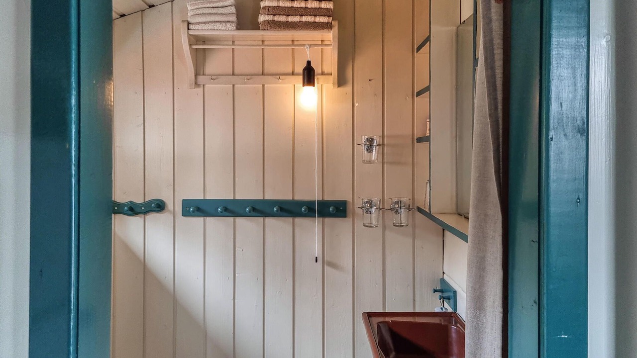 Photo of Bathroom in Iveland Municipality