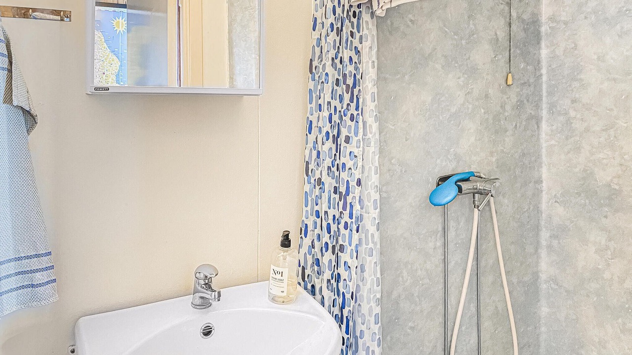 Photo of Bathroom in Klintehamn