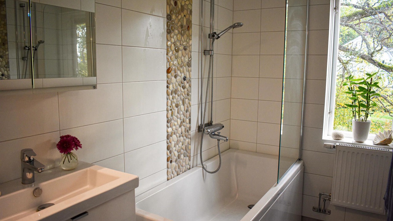 Photo of Bathroom in Motala