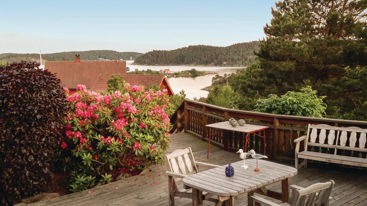 Photo of Others in Tvedestrand