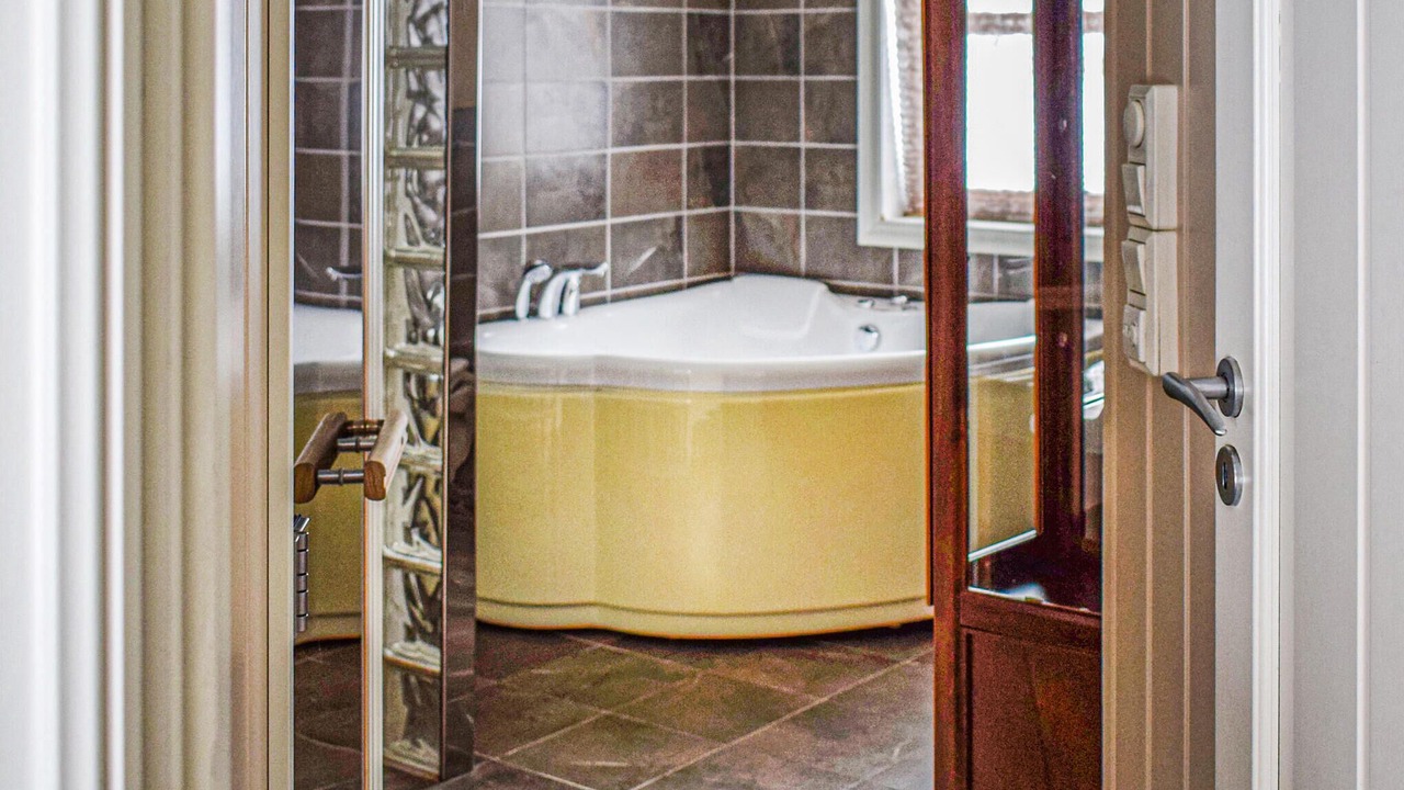 Photo of Bathroom in Rauland
