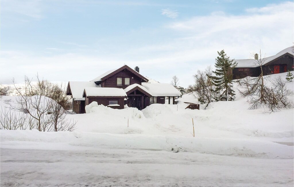 Photo of Others in Ljosland
