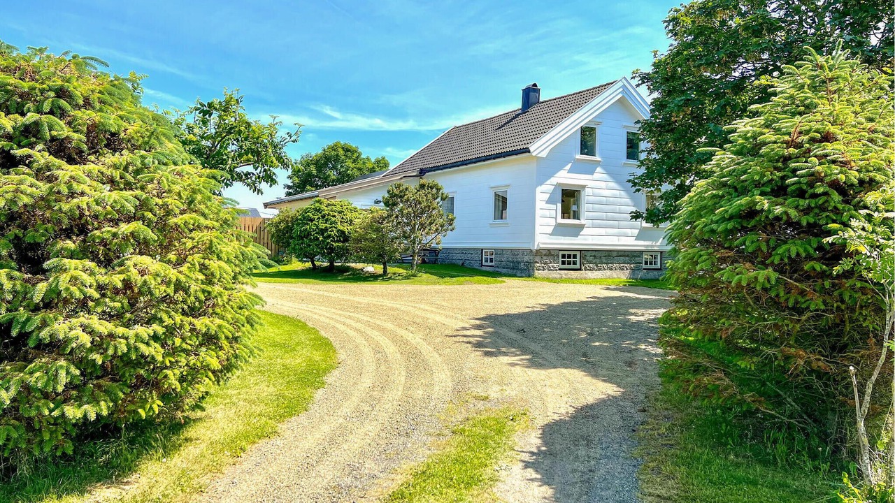 Photo of Others in Farsund