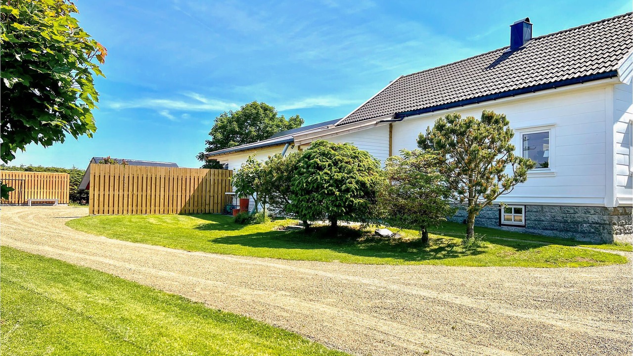 Photo of Others in Farsund