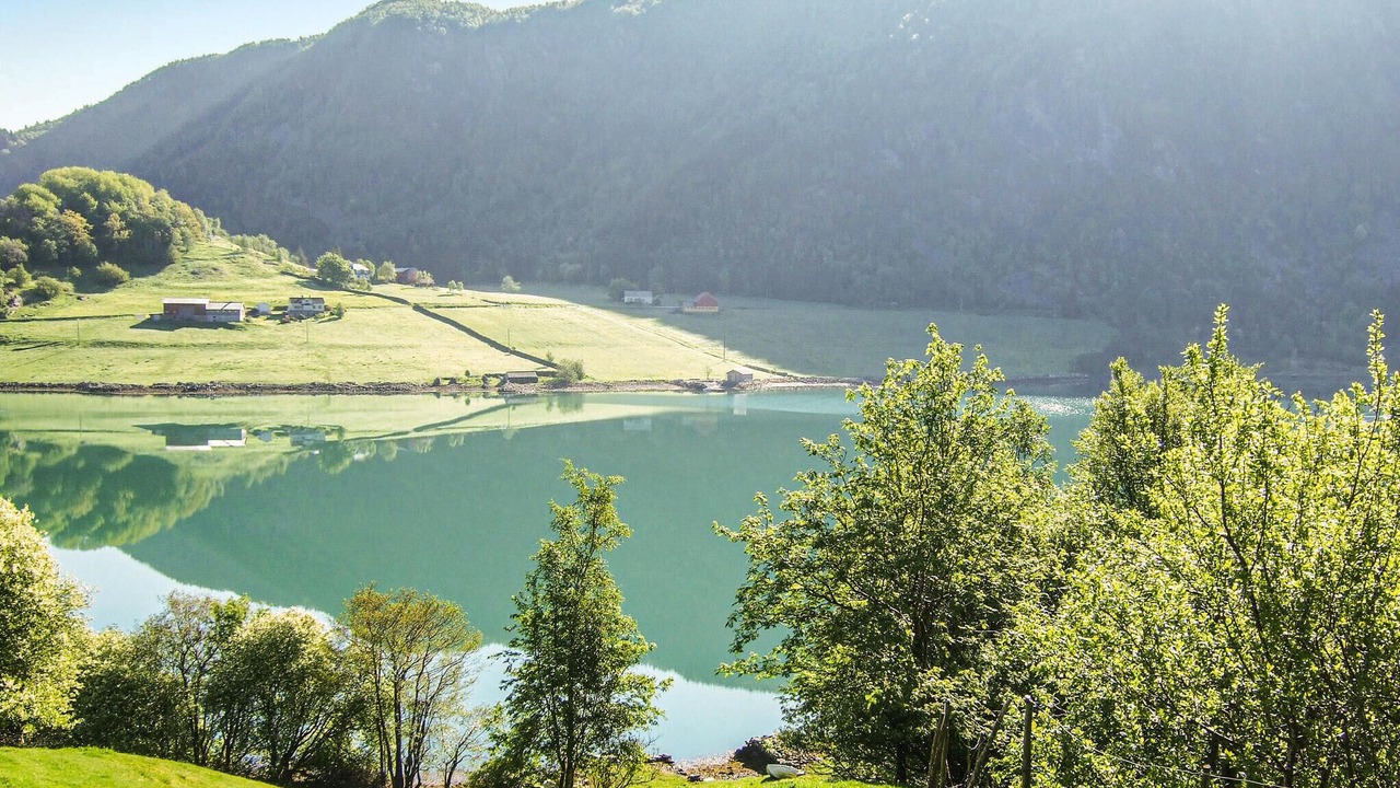 Photo of Others in Hyllestad