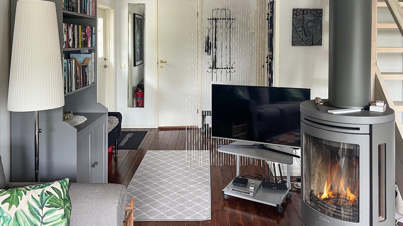 Photo of Bedroom in Masterby