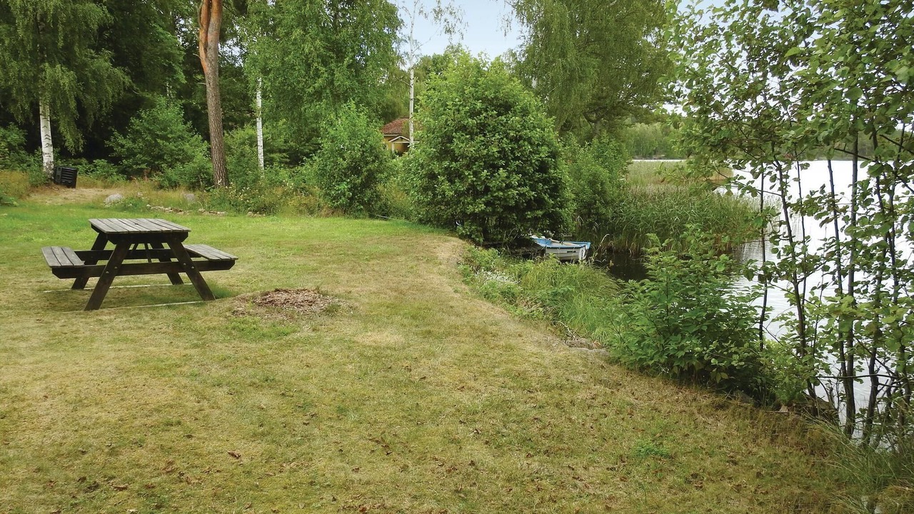 Photo of Others in Froseke