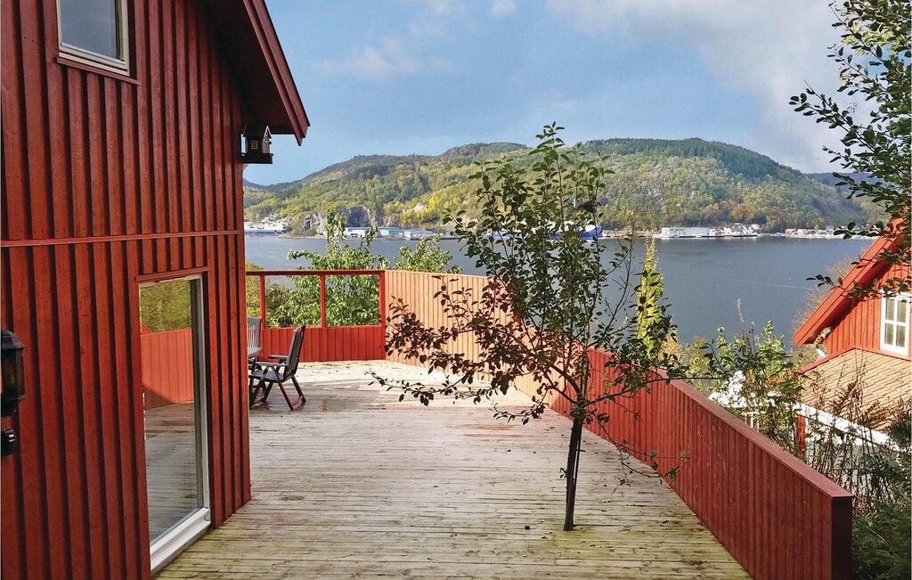 Photo of Others in Lyngdal