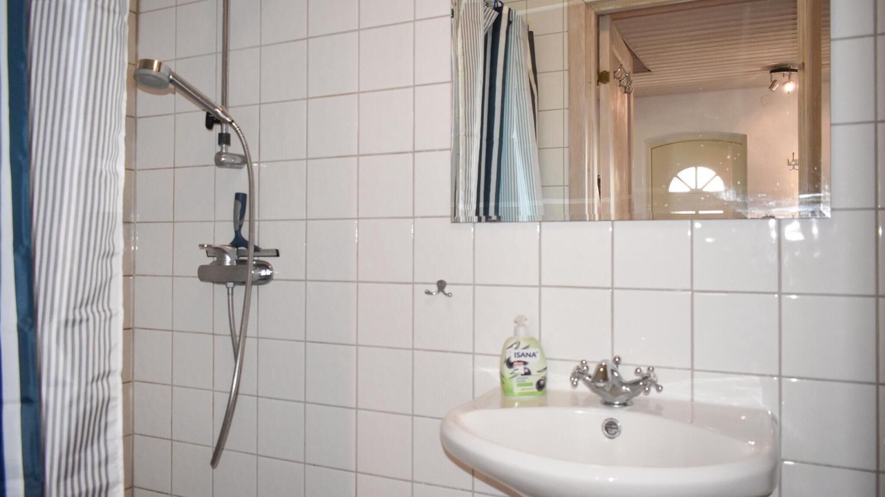 Photo of Bathroom in Garsnas