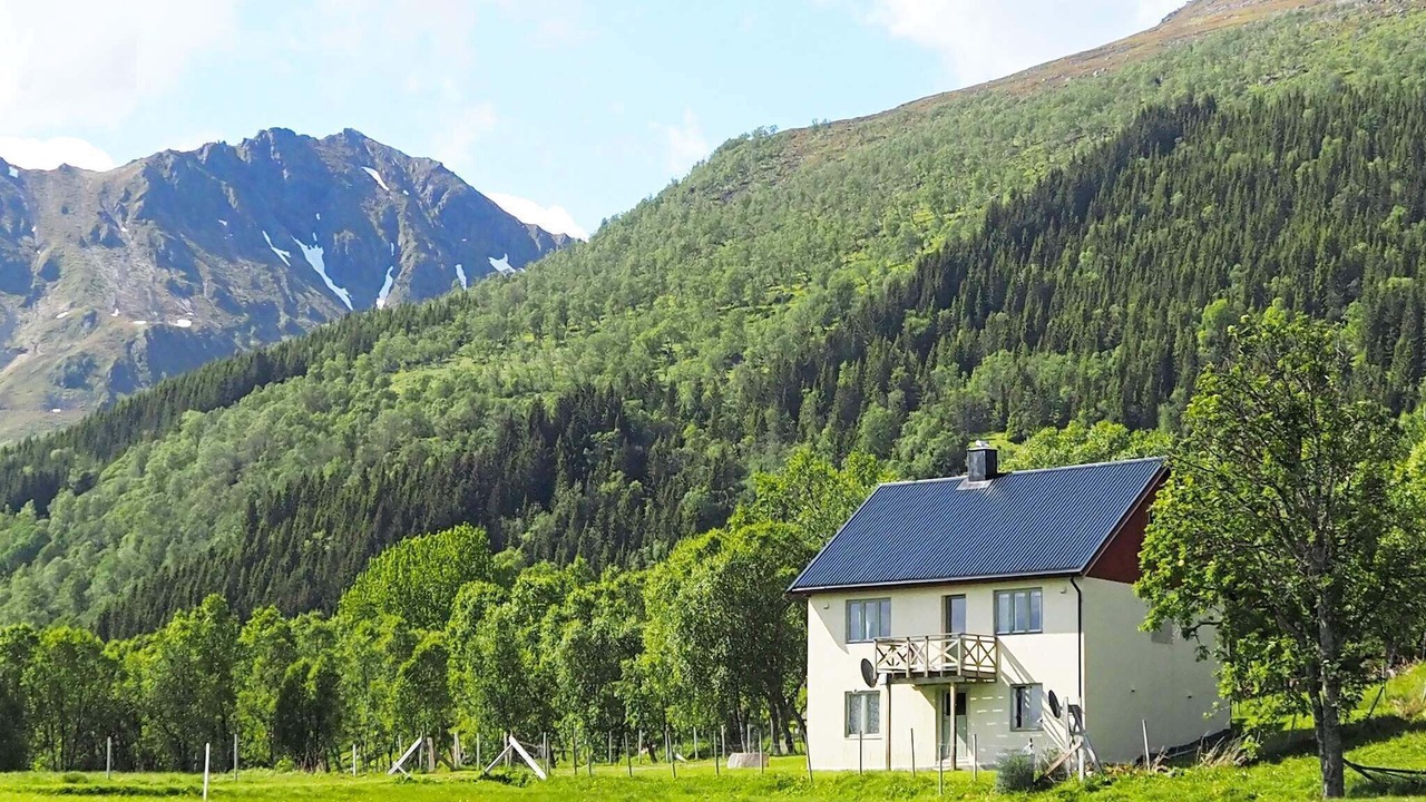 Photo of Outdoor in Gisløy