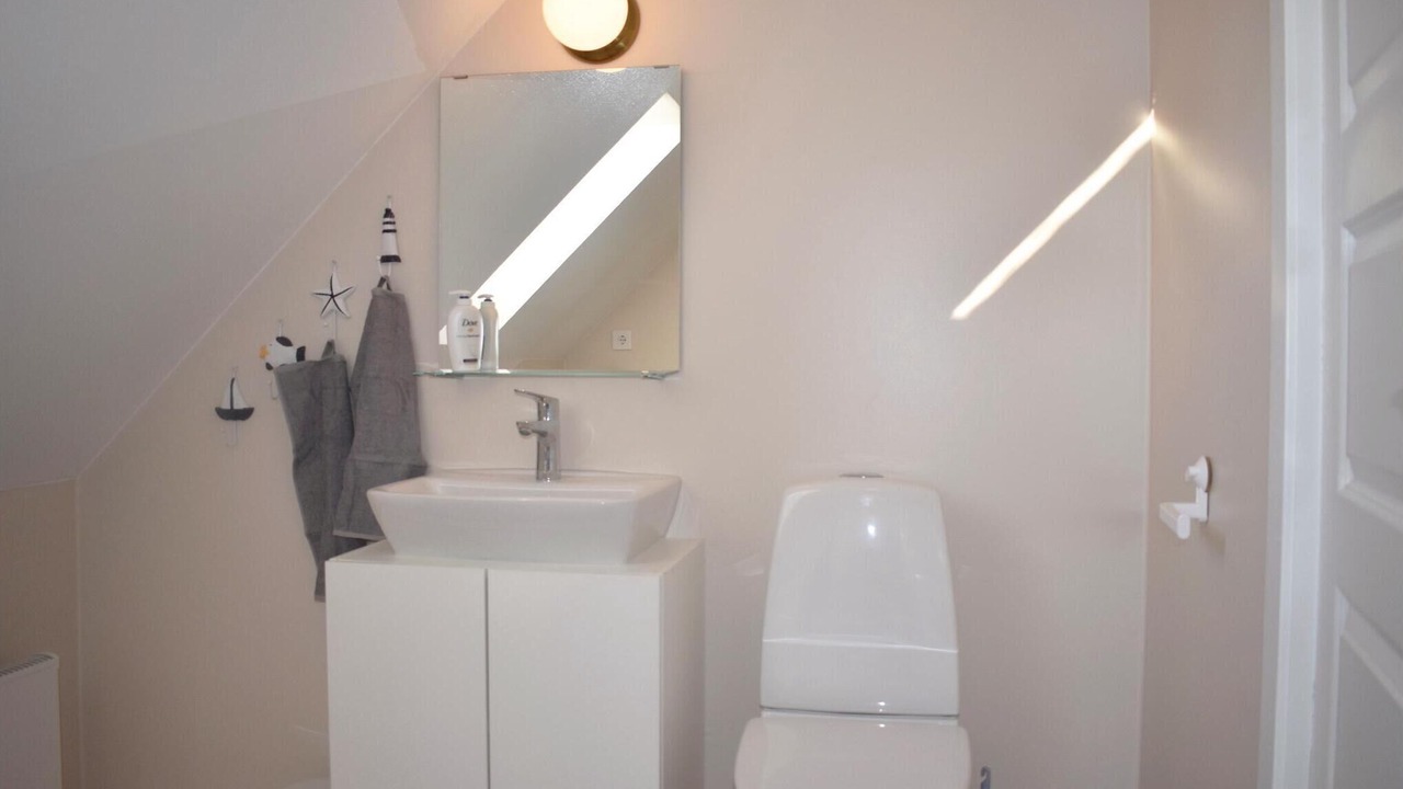 Photo of Bathroom in Listerby