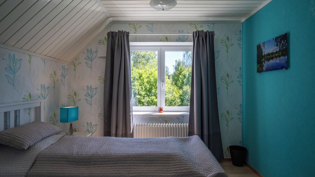 Photo of Bedroom in Axland