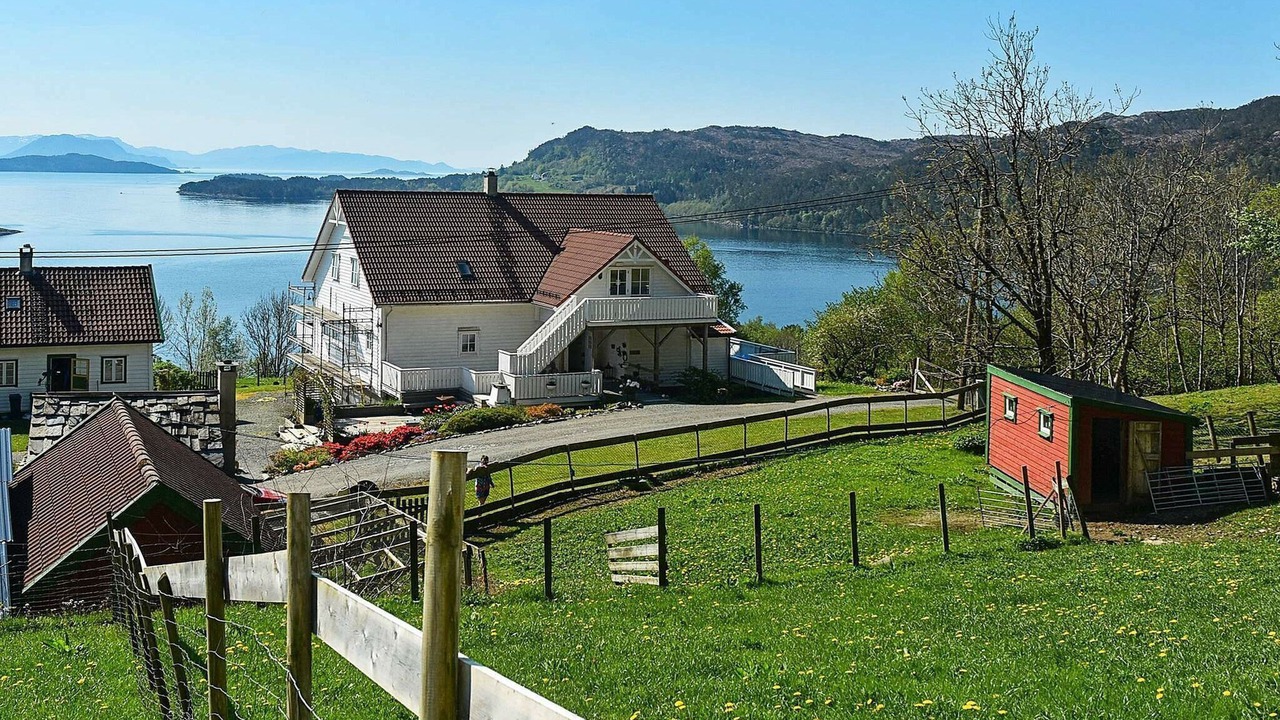 Photo of Others in Tysnes